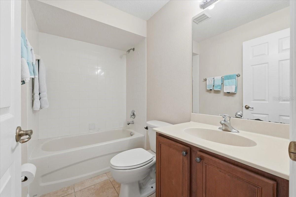 ESTATES AUBURNDALE PH 02 - Residential