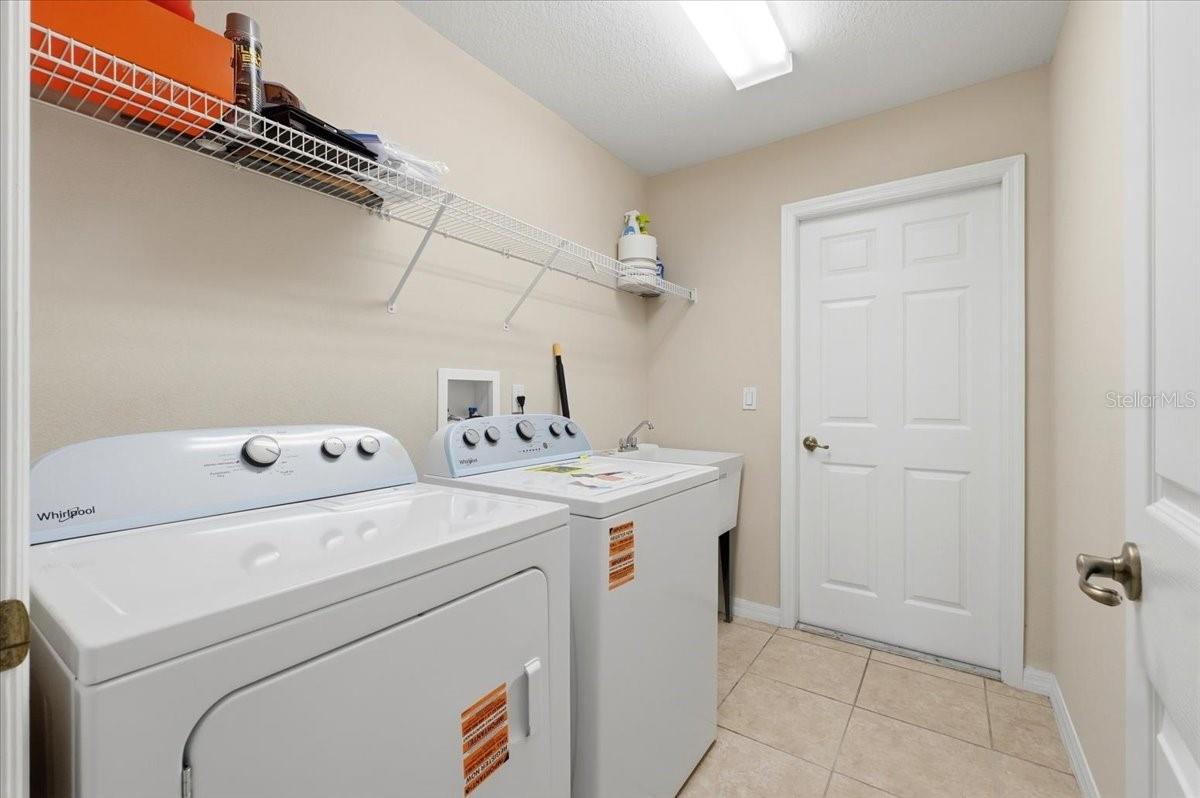 ESTATES AUBURNDALE PH 02 - Residential