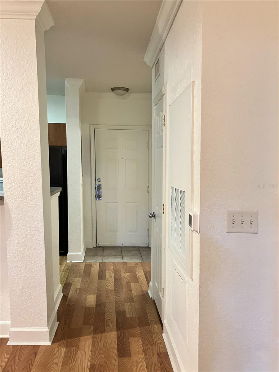 304 E SOUTH STREET 2029
