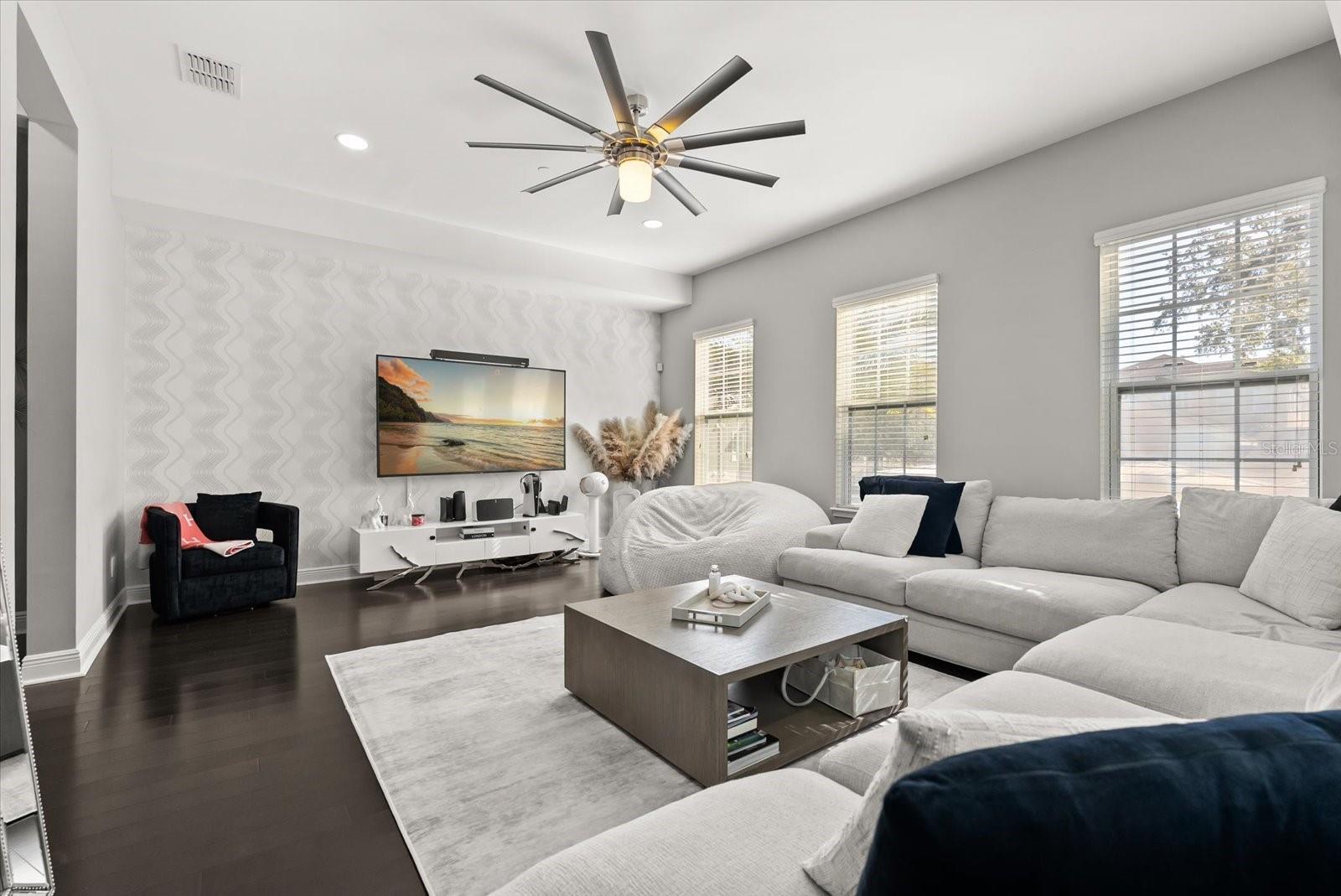 COPLEY SQUARE - Residential Lease