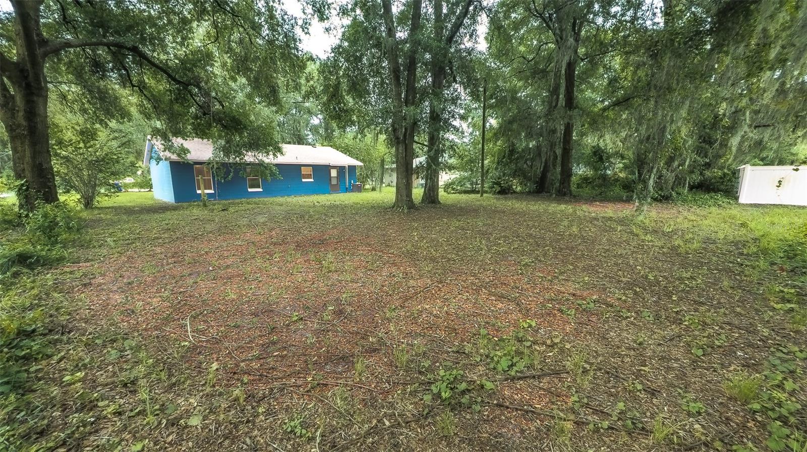 MEADOWLAWN ADD - Residential