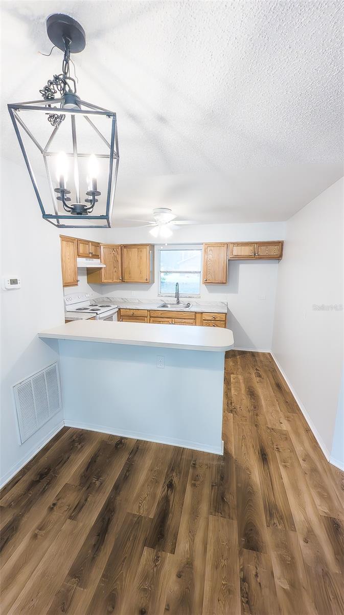MEADOWLAWN ADD - Residential