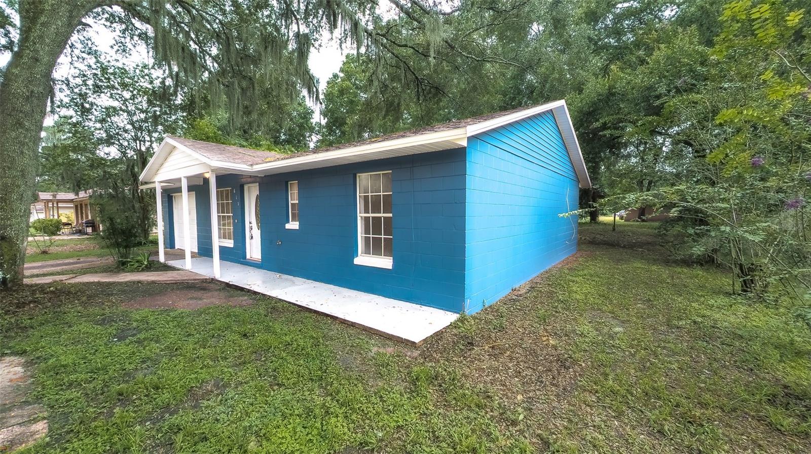 MEADOWLAWN ADD - Residential