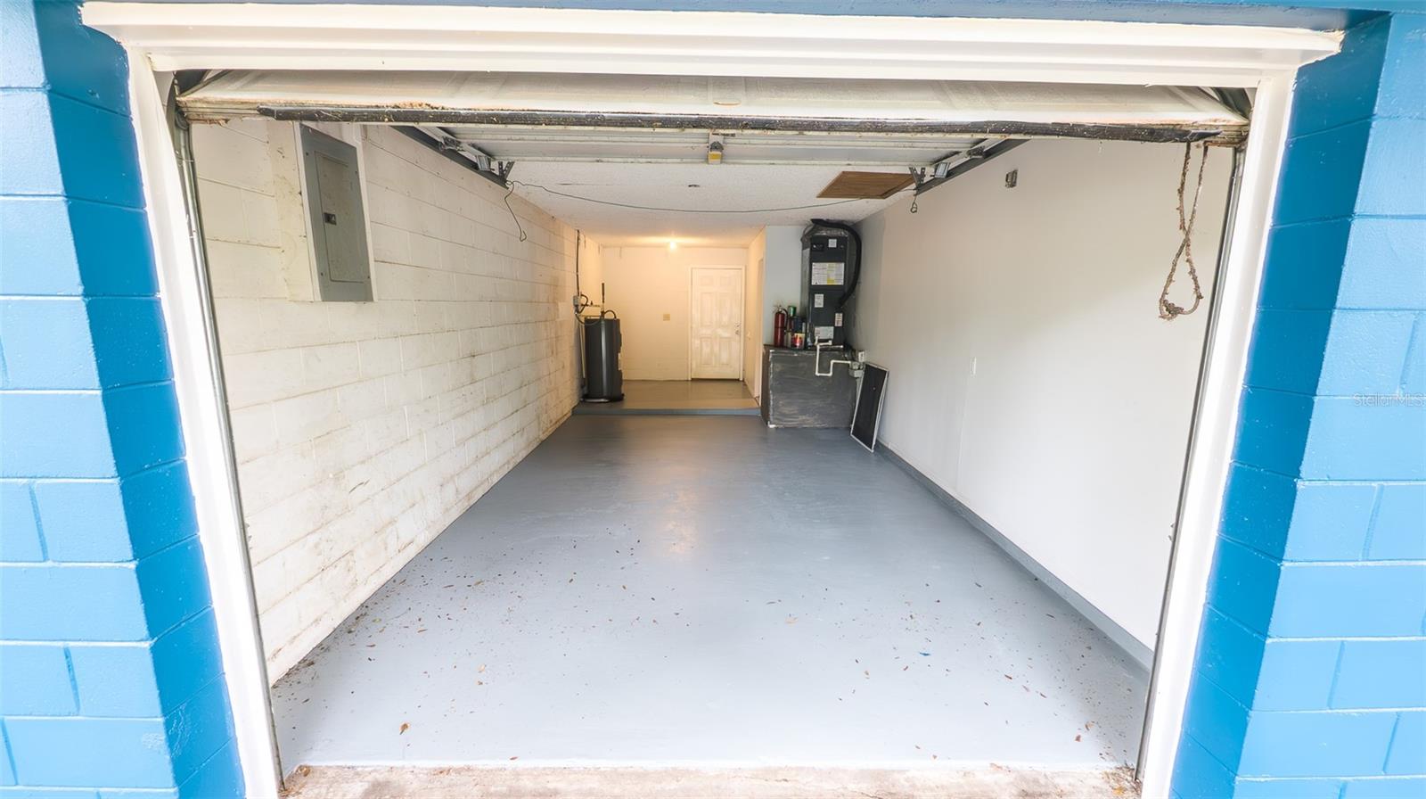 MEADOWLAWN ADD - Residential