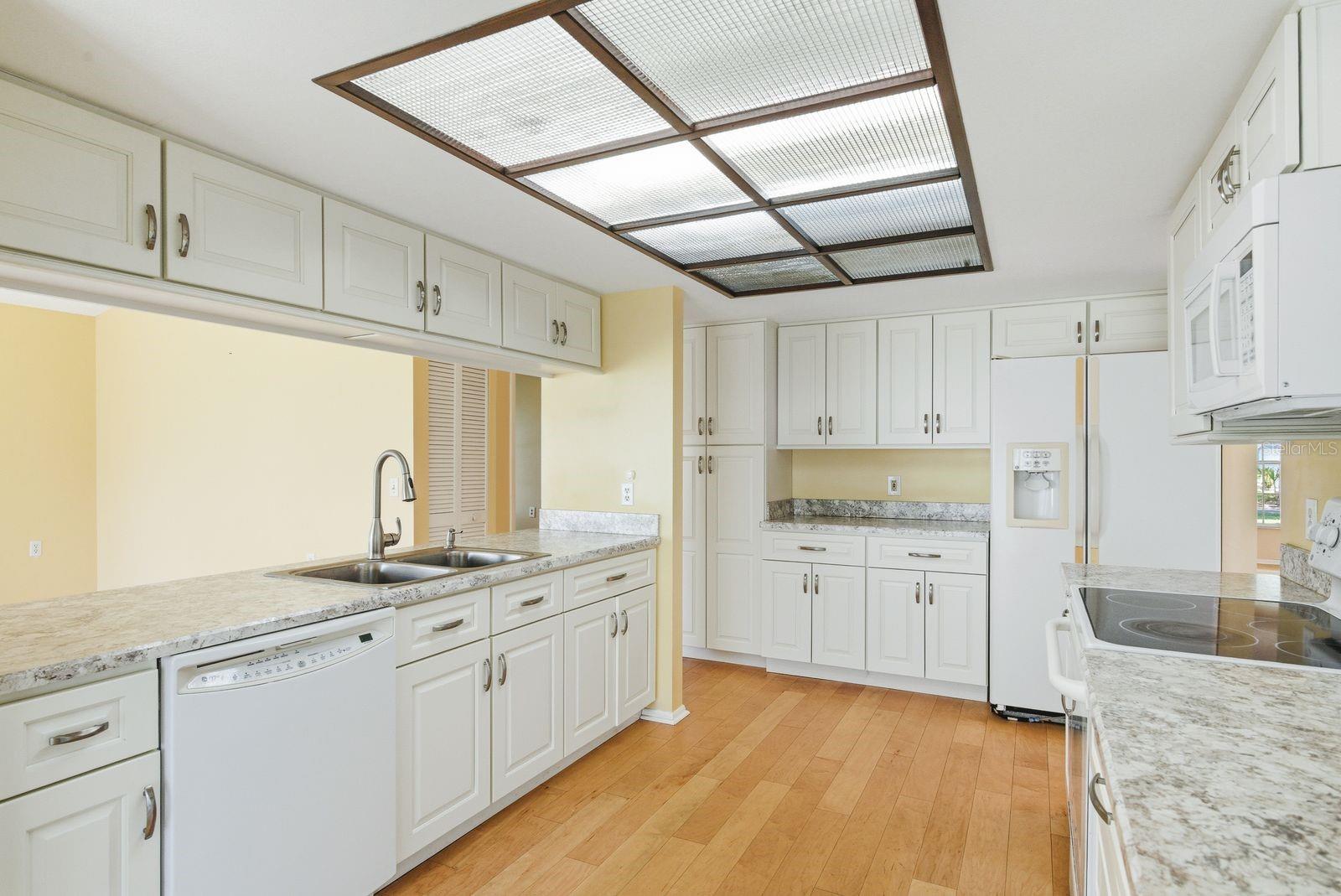 HIGHLAND LAKES UNIT THIRTYFOUR - Residential