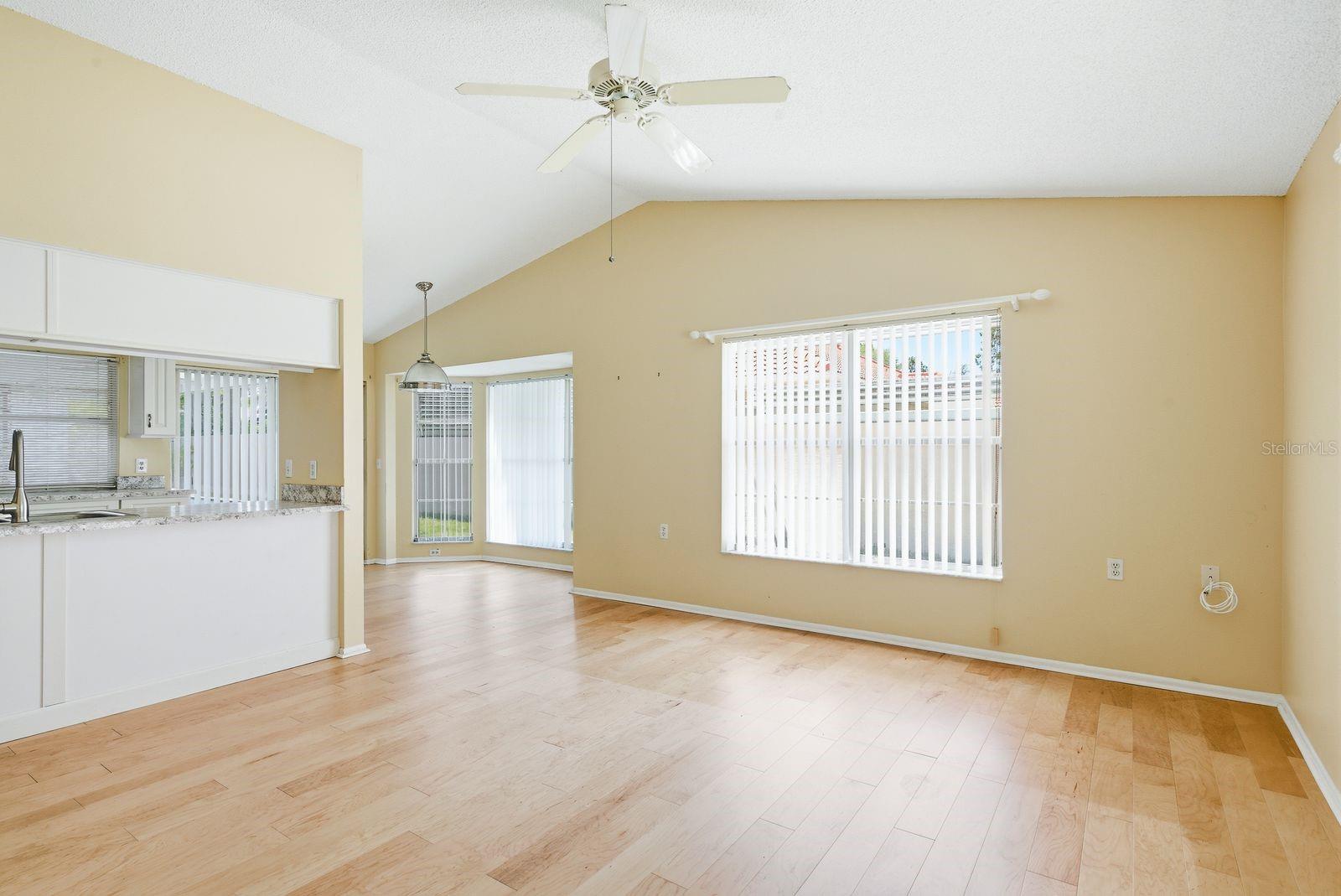 HIGHLAND LAKES UNIT THIRTYFOUR - Residential