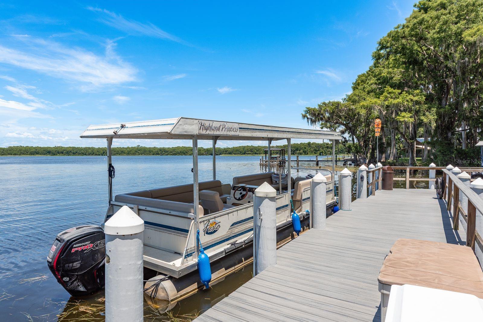 HIGHLAND LAKES UNIT THIRTYFOUR - Residential