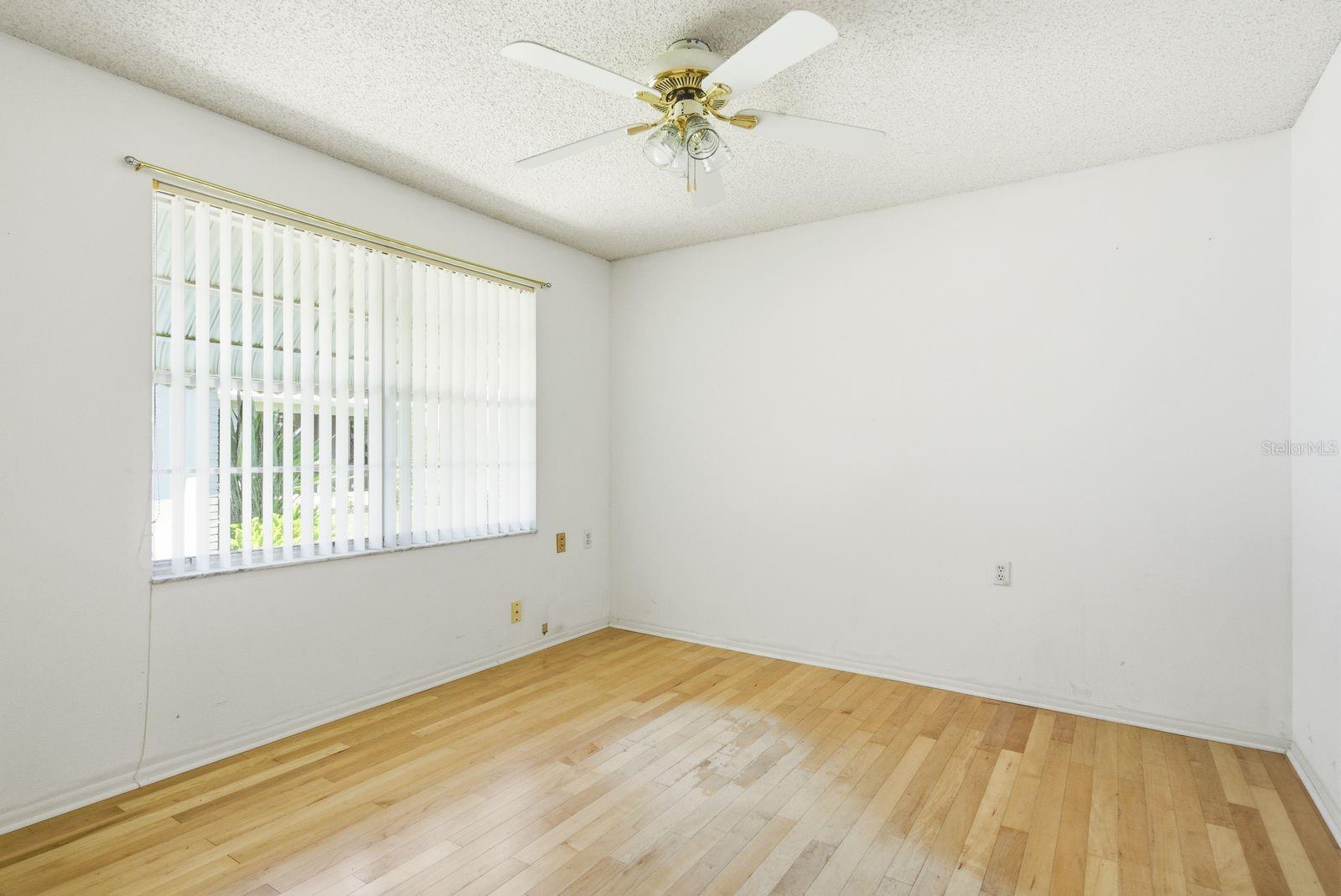 HIGHLAND LAKES UNIT THIRTYFOUR - Residential