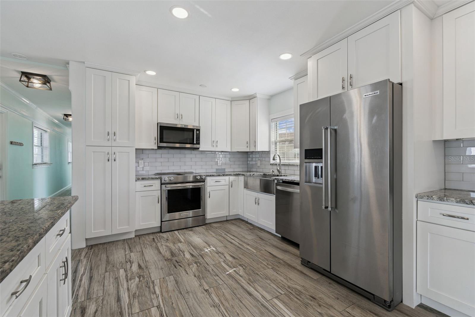 SHORE ACRES EDGEWATER SEC BLKS 17 & 18 - Residential Lease