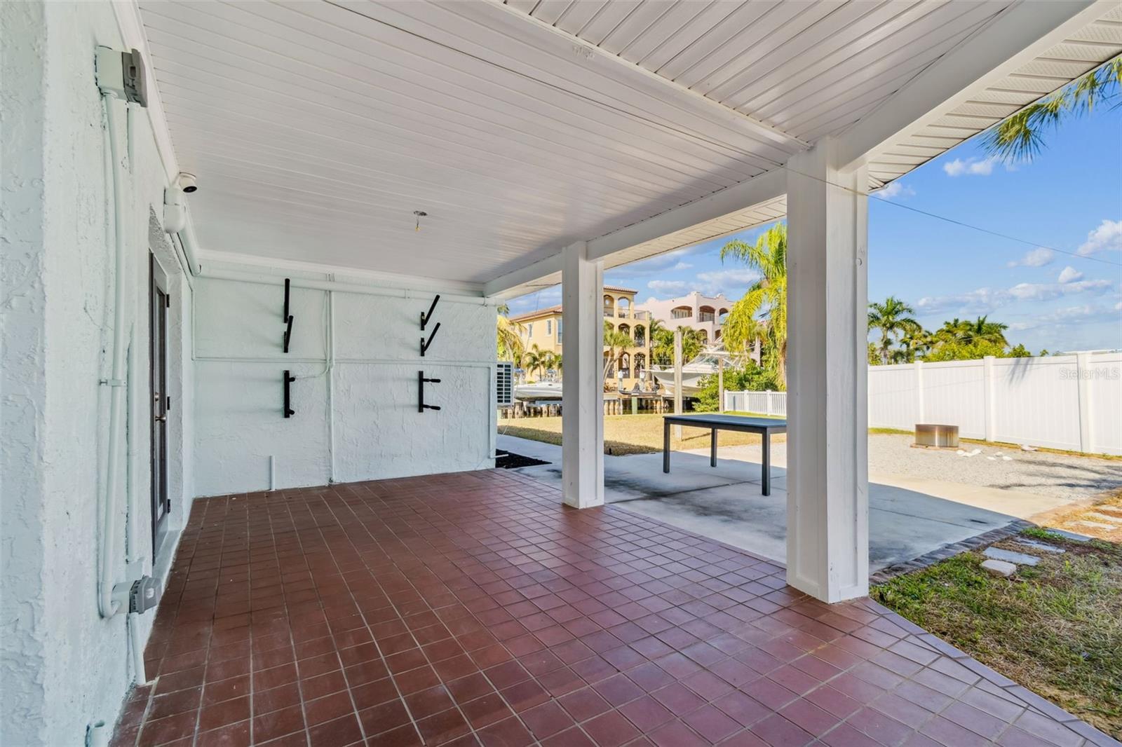 SHORE ACRES EDGEWATER SEC BLKS 17 & 18 - Residential Lease