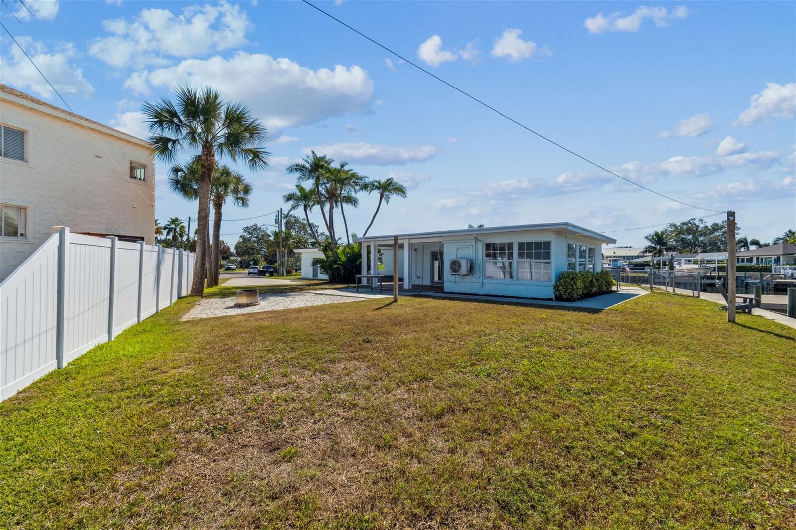 SHORE ACRES EDGEWATER SEC BLKS 17 & 18 - Residential Lease