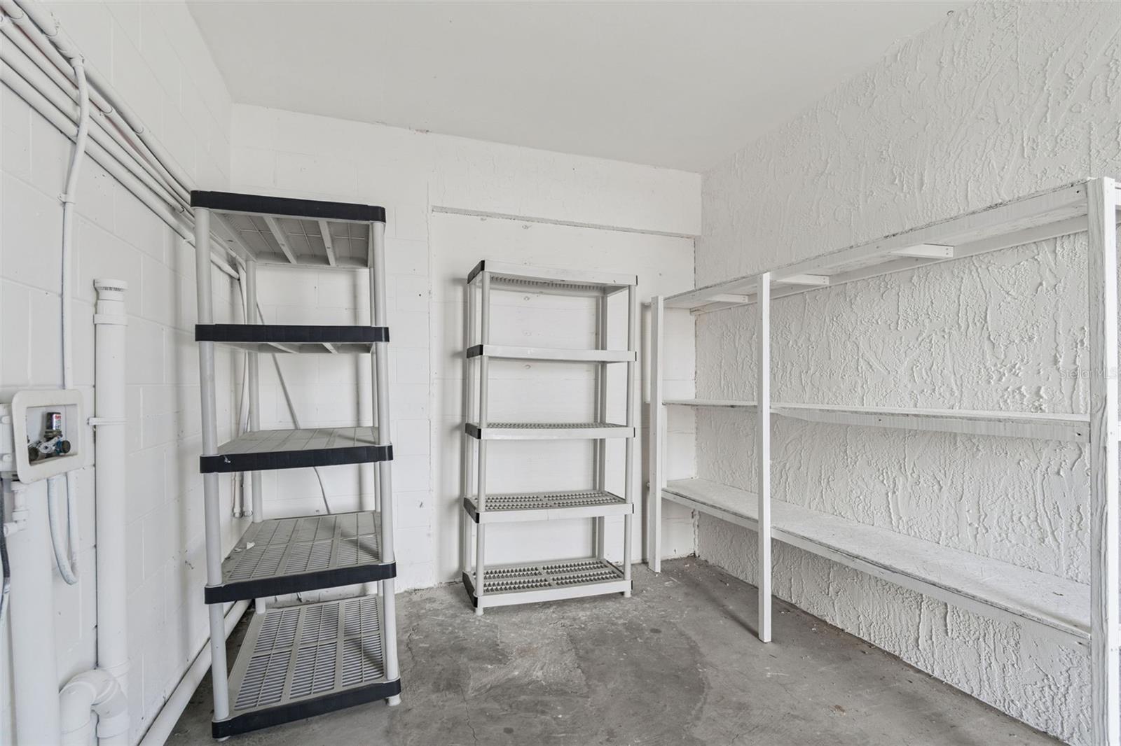 SHORE ACRES EDGEWATER SEC BLKS 17 & 18 - Residential Lease