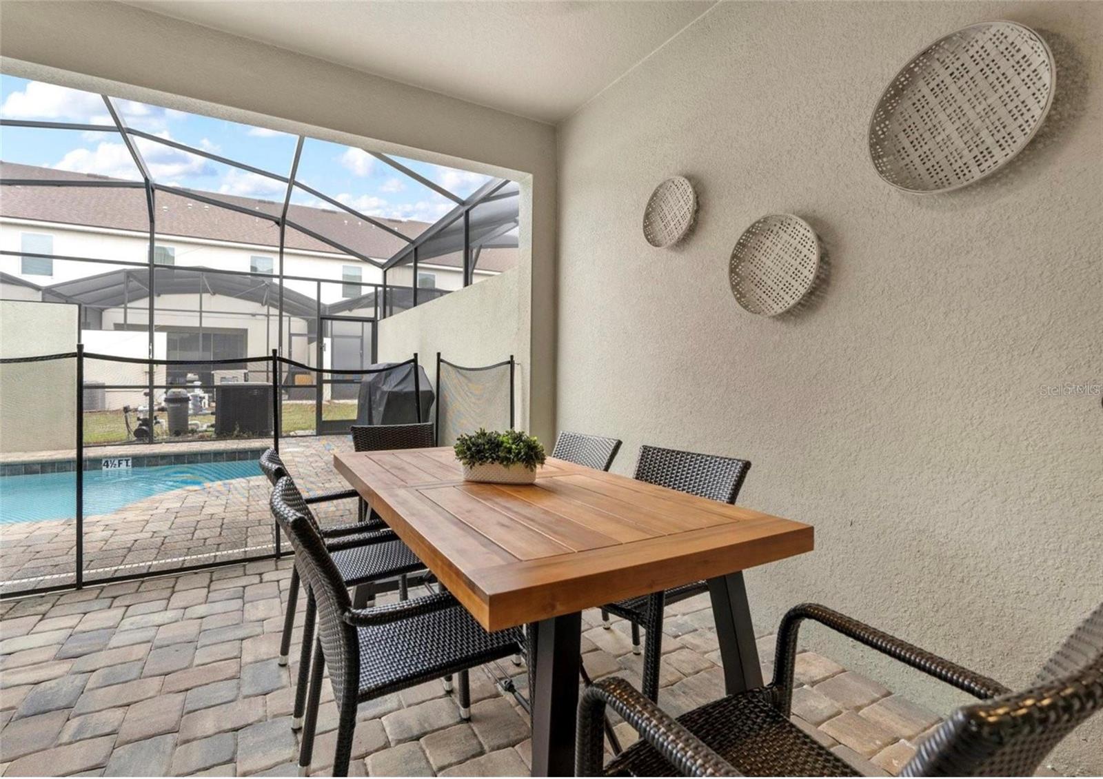 SOLARA RESORT VACATION VILLAS REP - Residential