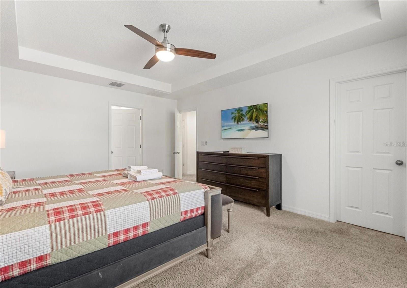 SOLARA RESORT VACATION VILLAS REP - Residential