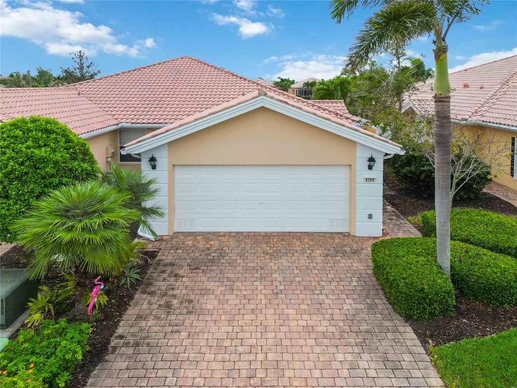 Photo of 6209 Erice Street, Venice, FL 34293 (MLS # A4647566)