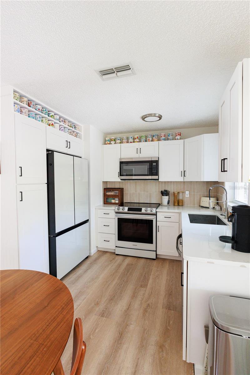 ACREAGE & UNREC - Residential