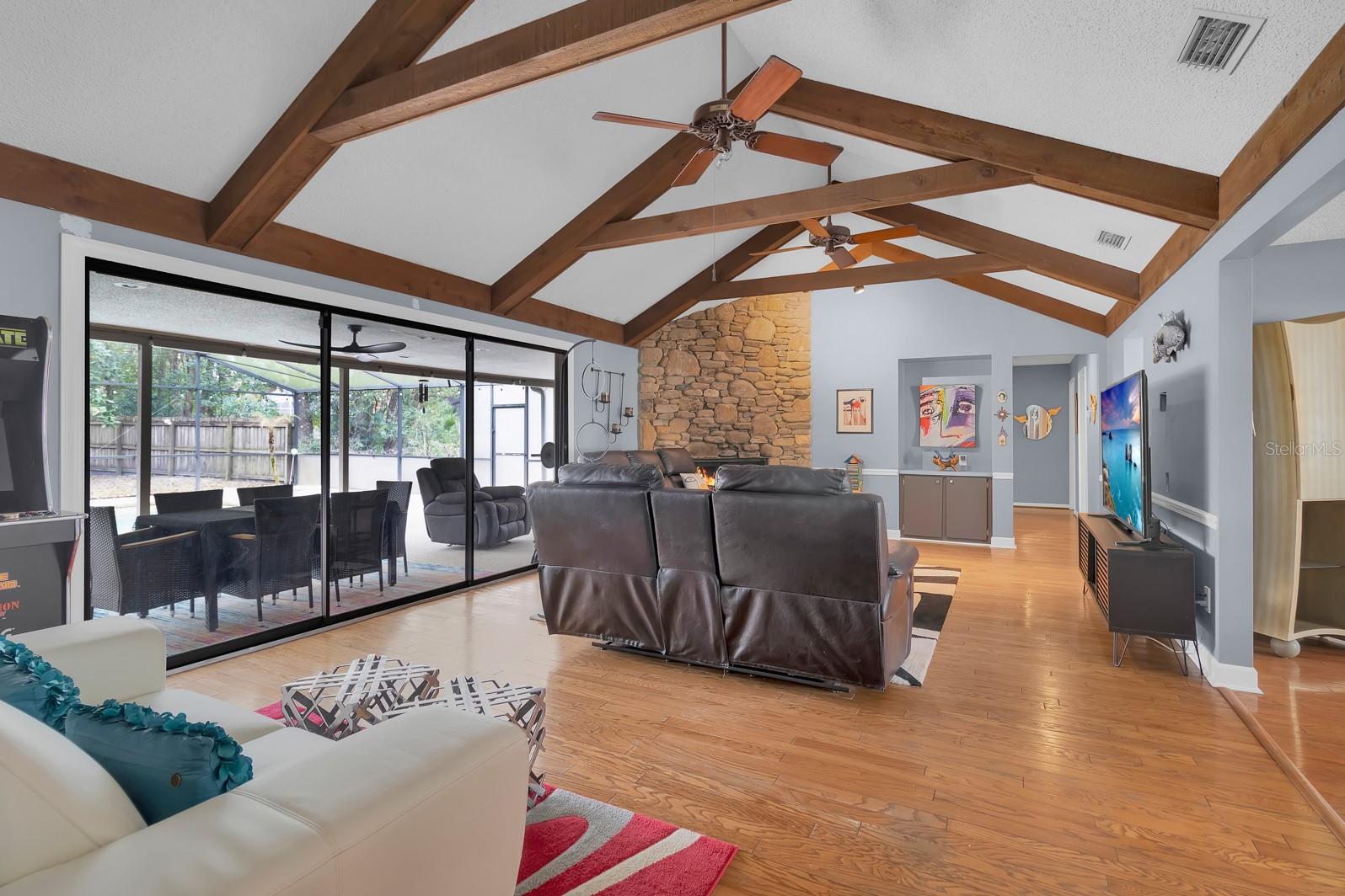 SWEETWATER OAKS - Residential