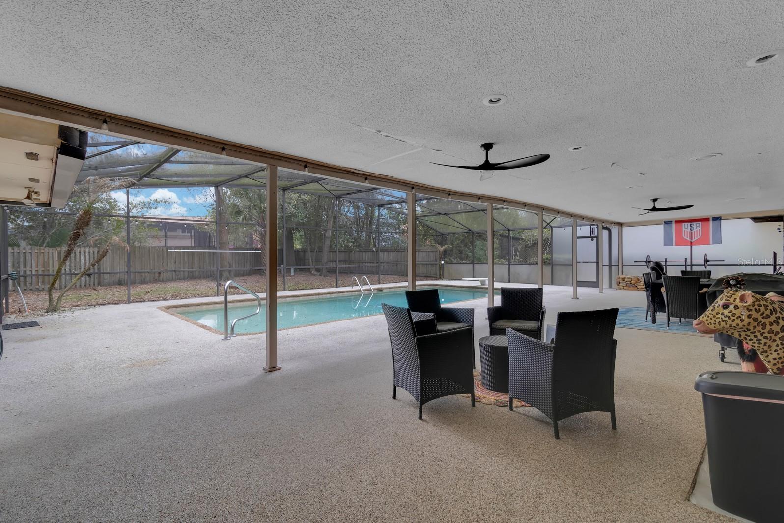 SWEETWATER OAKS - Residential