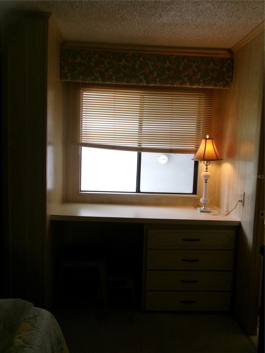 FOXWOOD LAKE ESTATES PH 01 - Residential