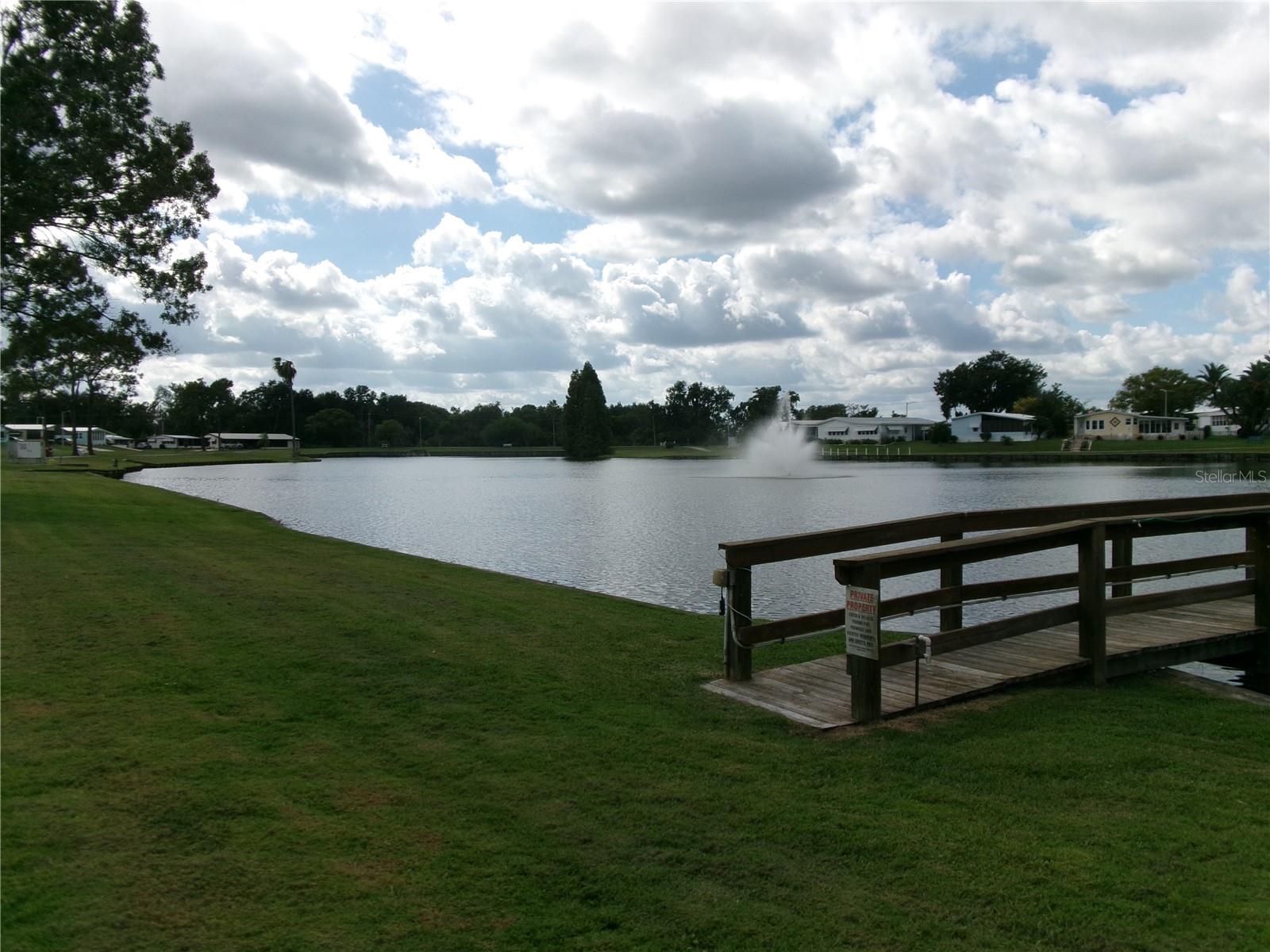 FOXWOOD LAKE ESTATES PH 01 - Residential