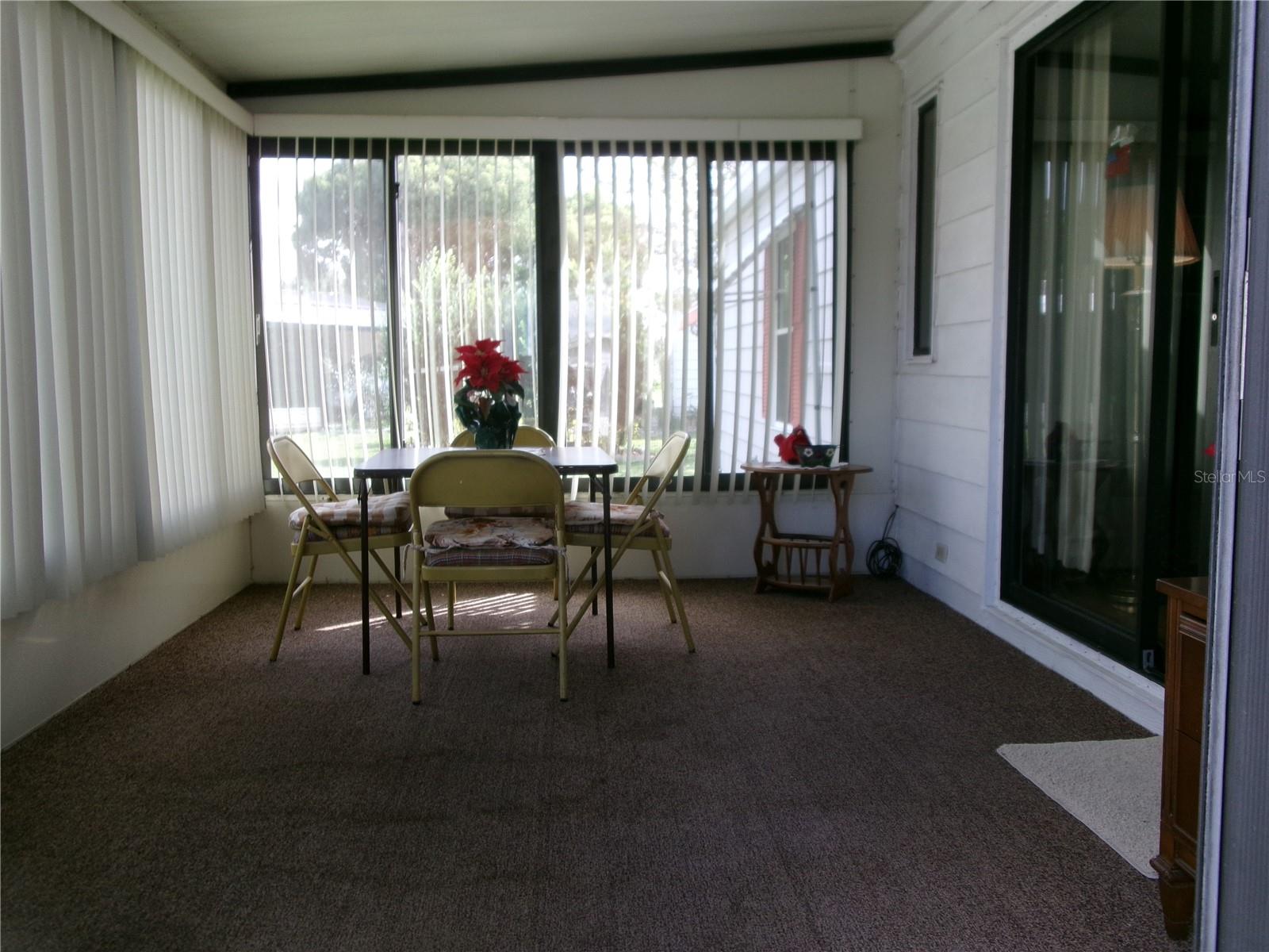 FOXWOOD LAKE ESTATES PH 01 - Residential