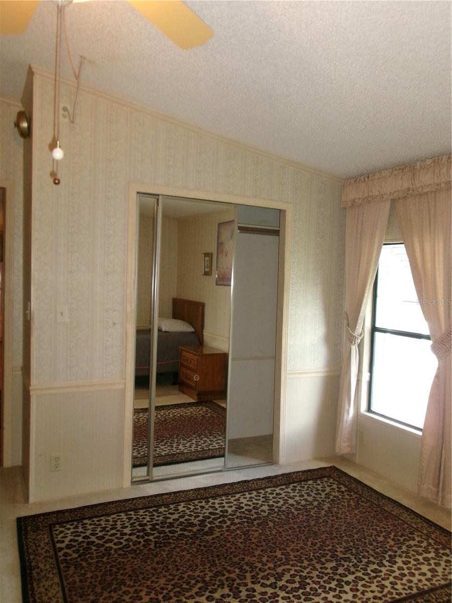 FOXWOOD LAKE ESTATES PH 01 - Residential
