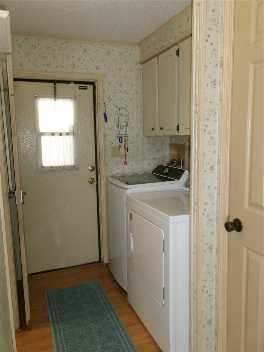 FOXWOOD LAKE ESTATES PH 01 - Residential