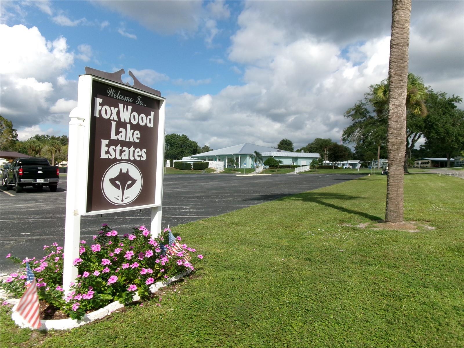 FOXWOOD LAKE ESTATES PH 01 - Residential