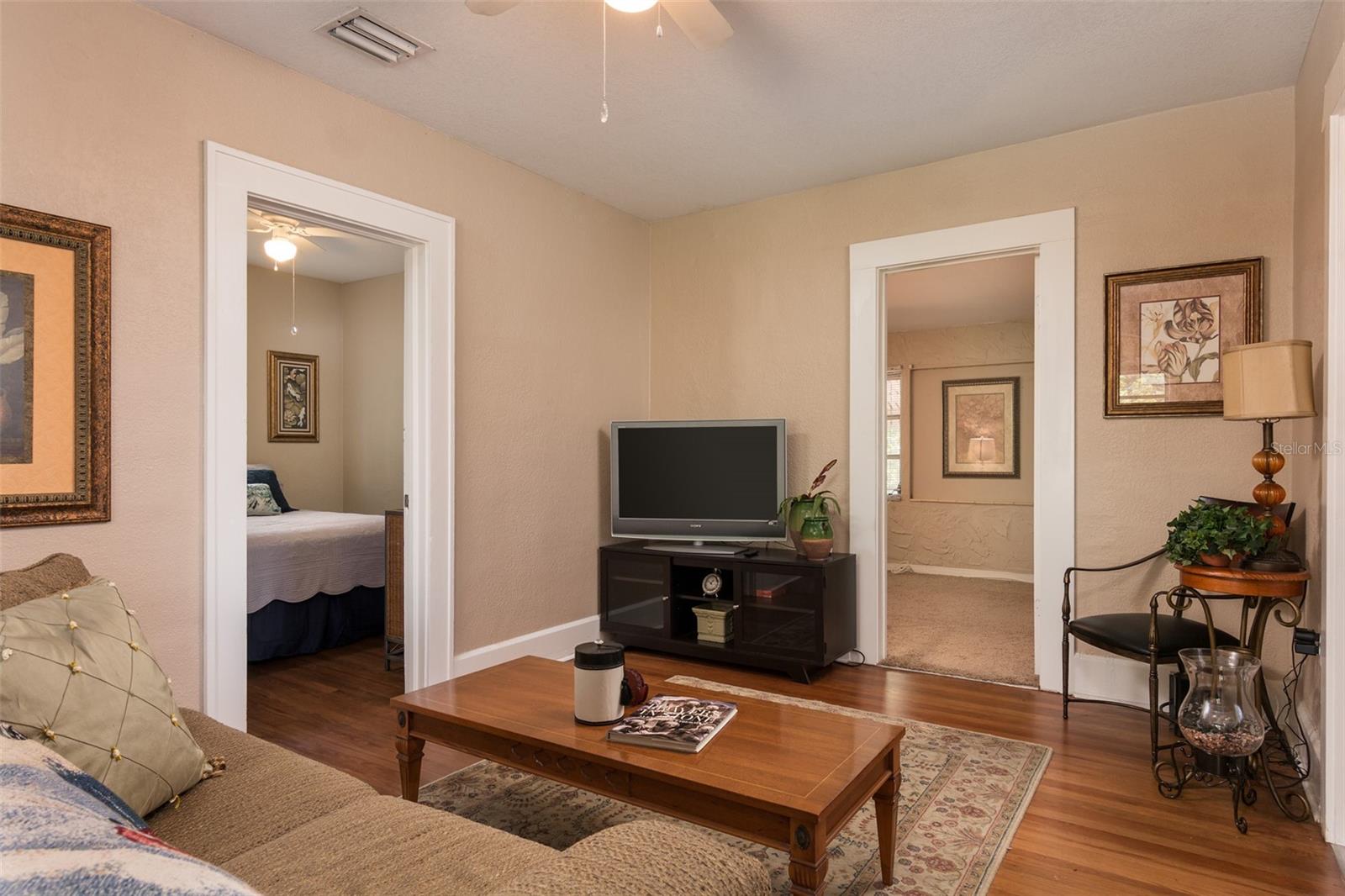 POWERS CENTRAL PARK SUB - Residential Lease