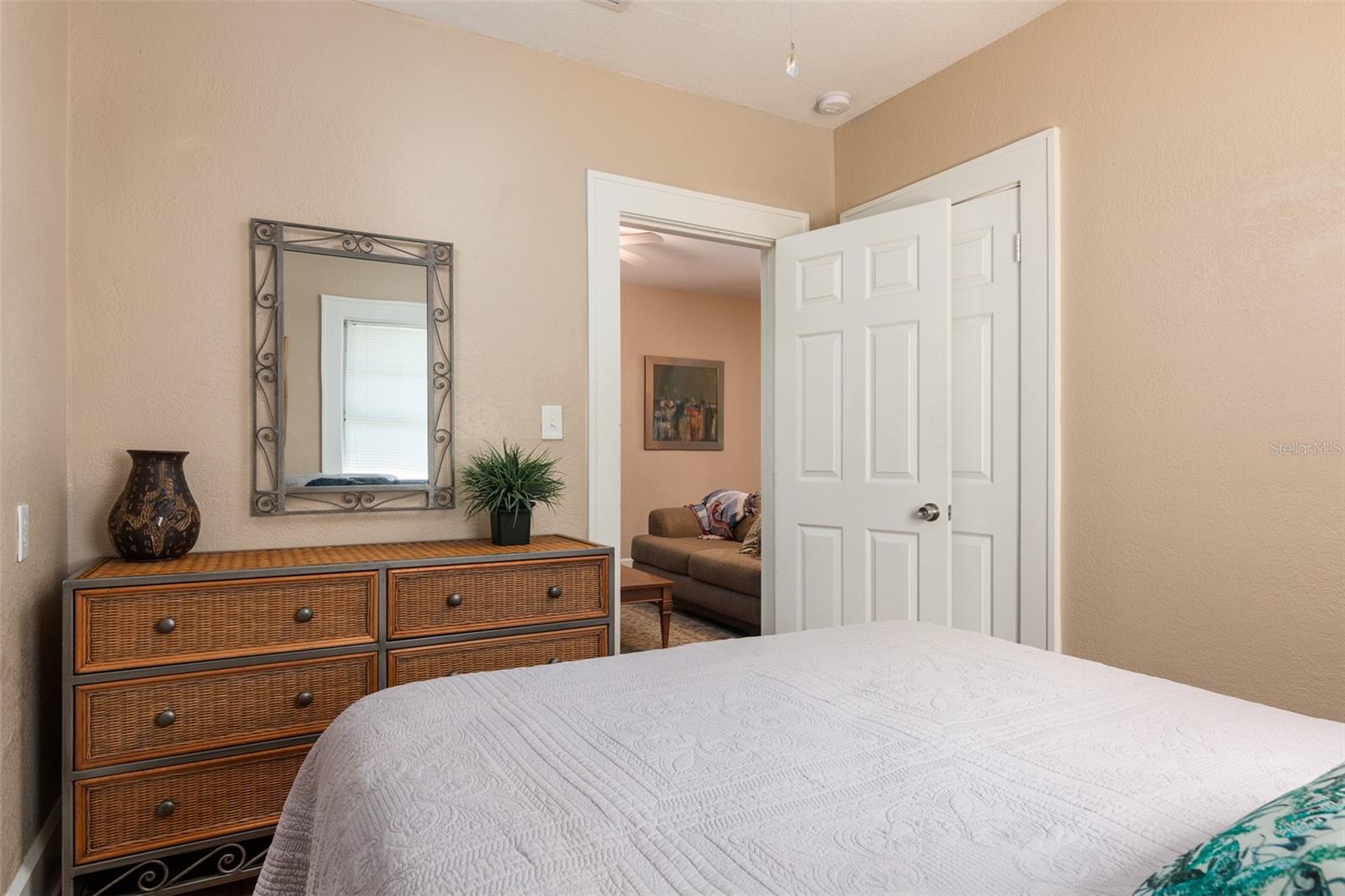 POWERS CENTRAL PARK SUB - Residential Lease