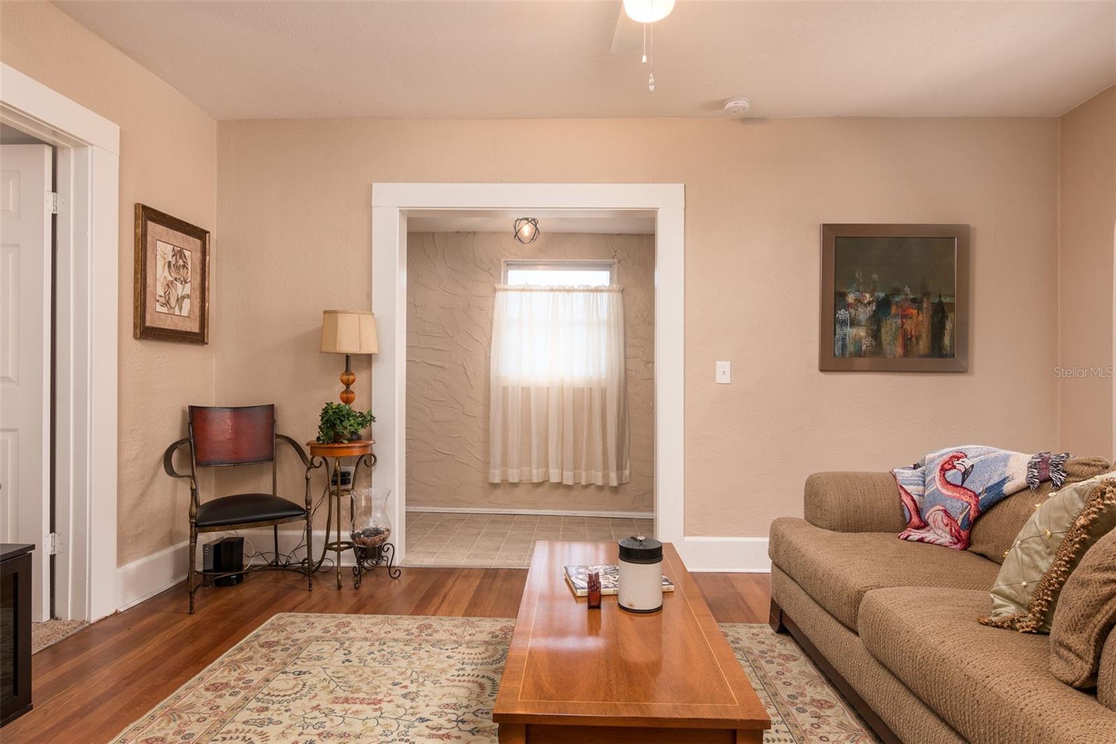 POWERS CENTRAL PARK SUB - Residential Lease
