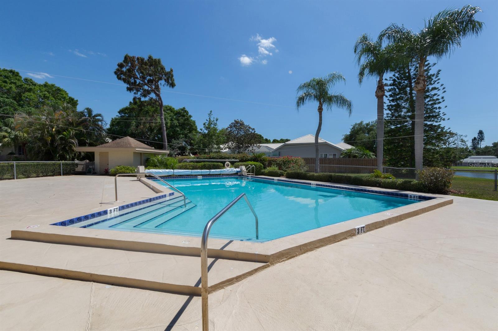 PINEBROOK LAKE CLUB PH 1 - Residential