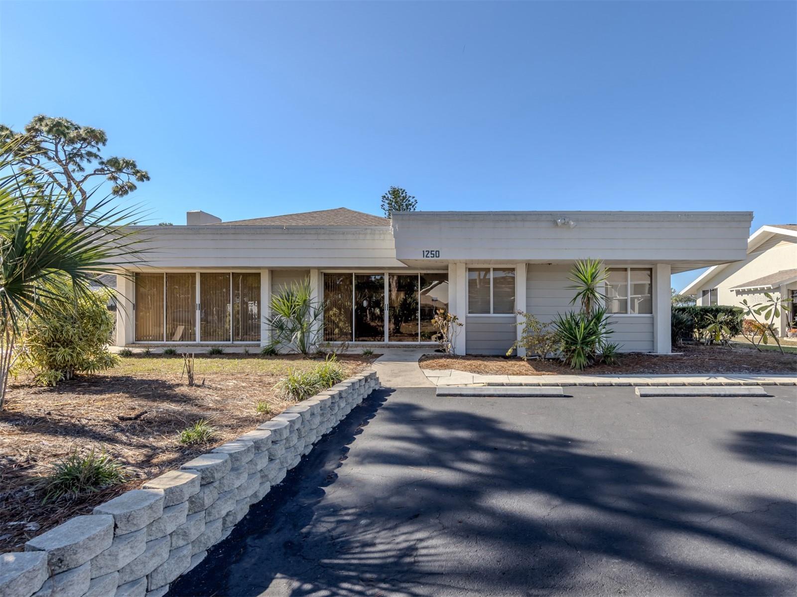 PINEBROOK LAKE CLUB PH 1 - Residential