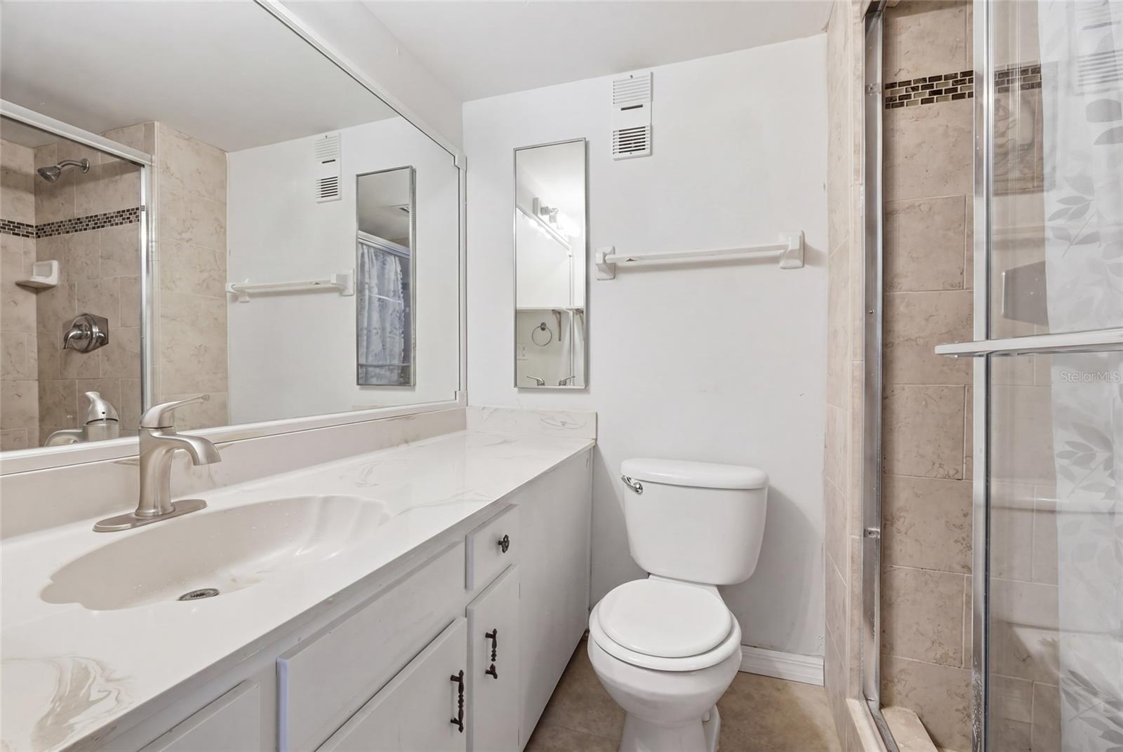SLEEPY HARBOUR APTS CONDO - Residential