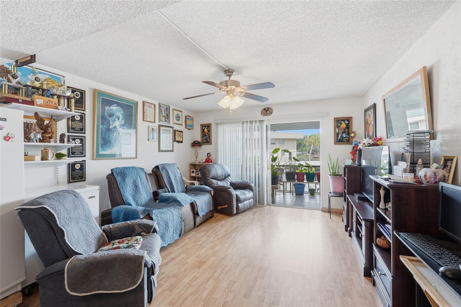 SLEEPY HARBOUR APTS CONDO - Residential