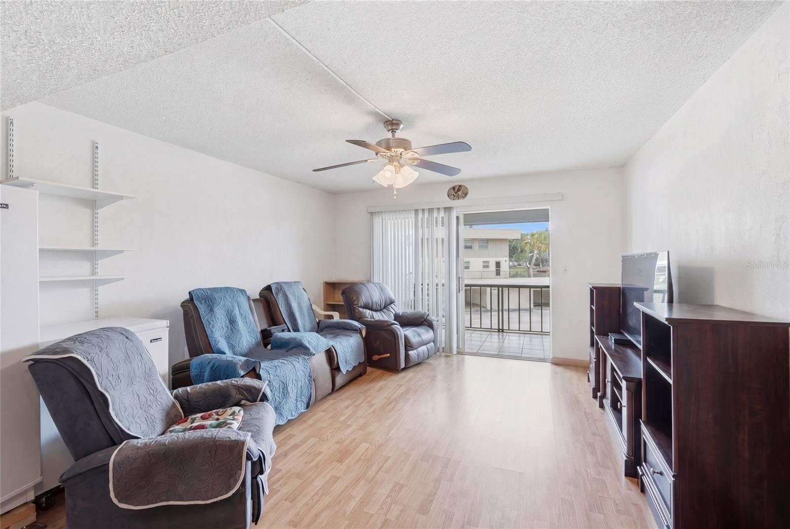 SLEEPY HARBOUR APTS CONDO - Residential