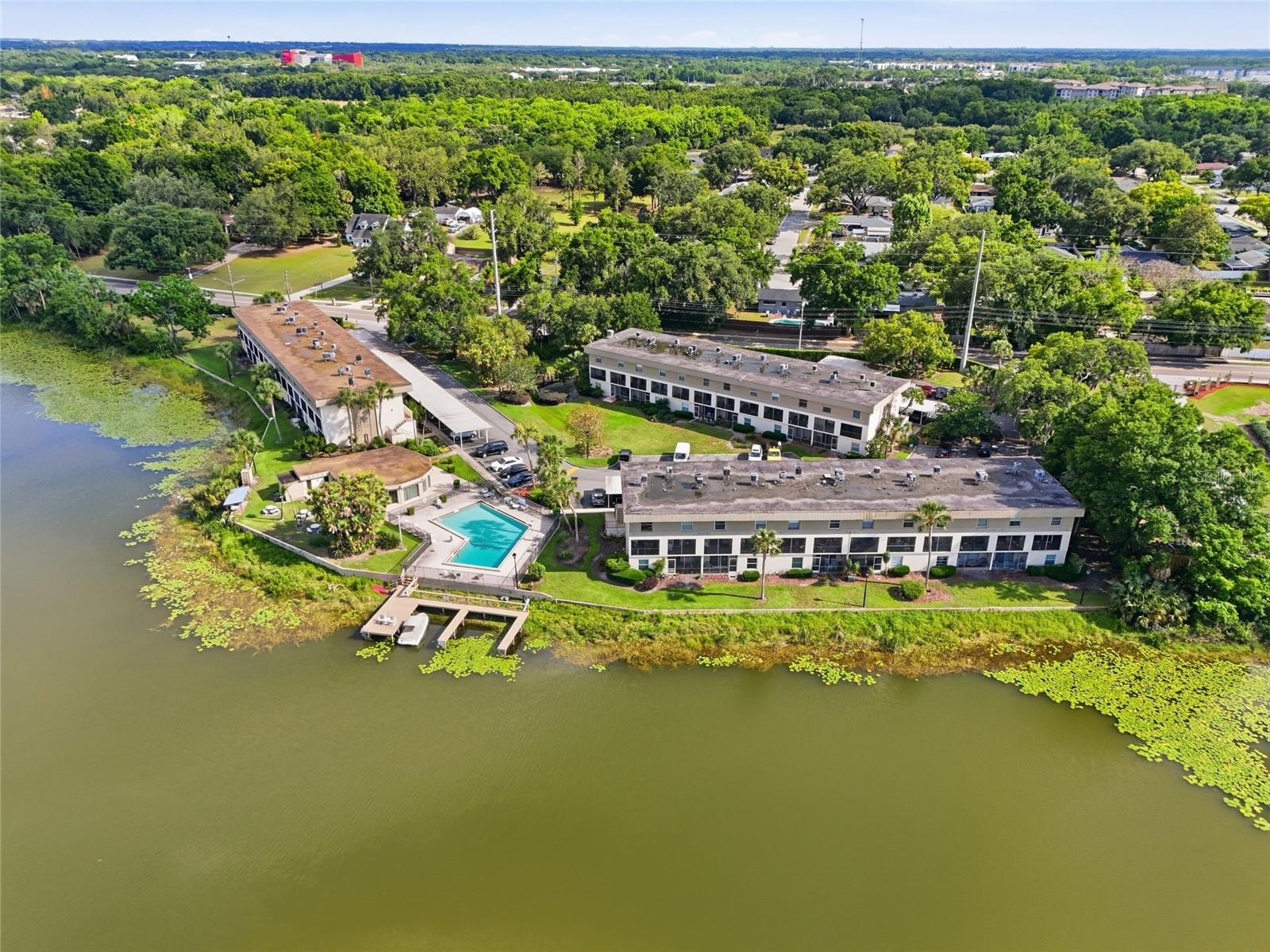 SLEEPY HARBOUR APTS CONDO - Residential