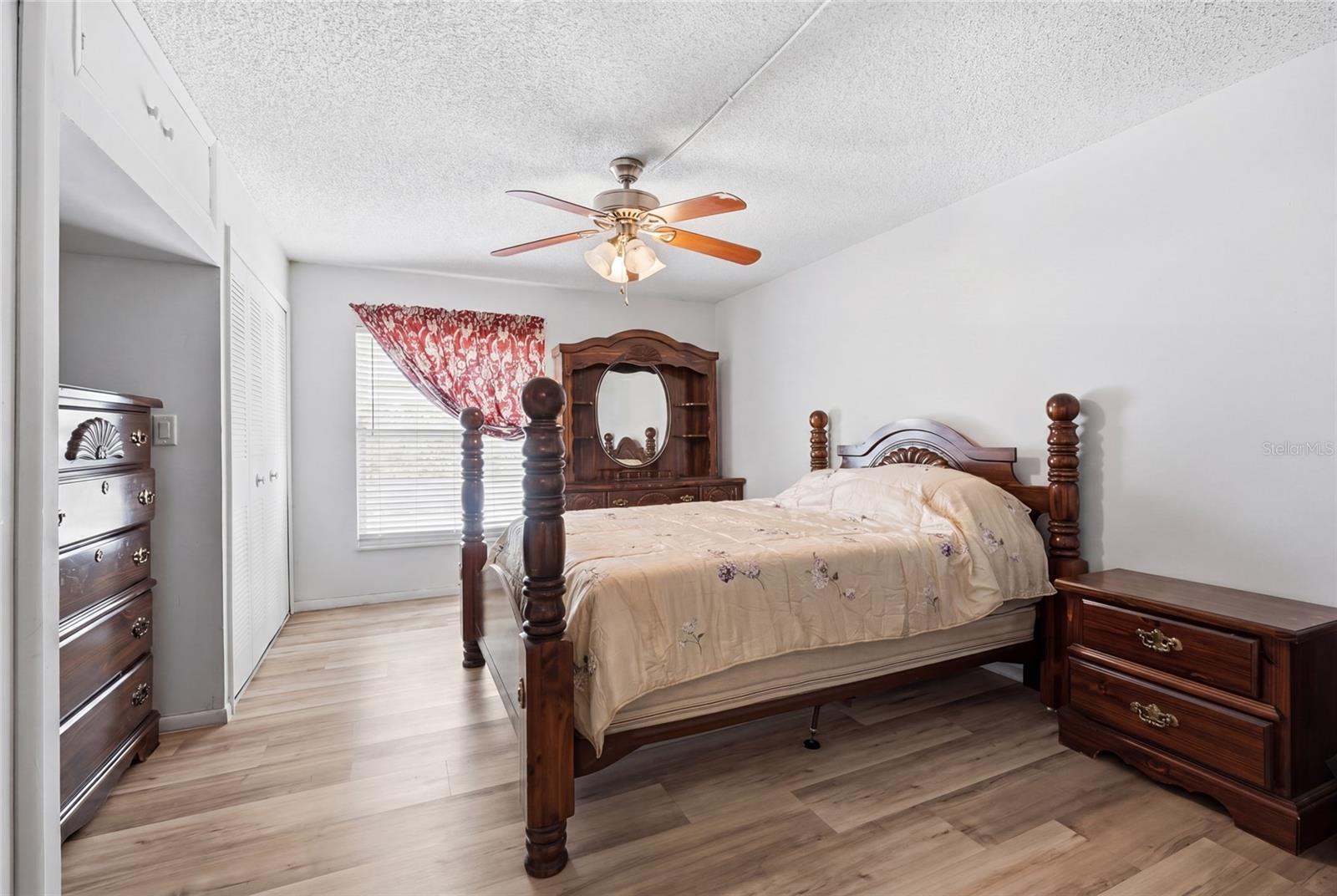 SLEEPY HARBOUR APTS CONDO - Residential