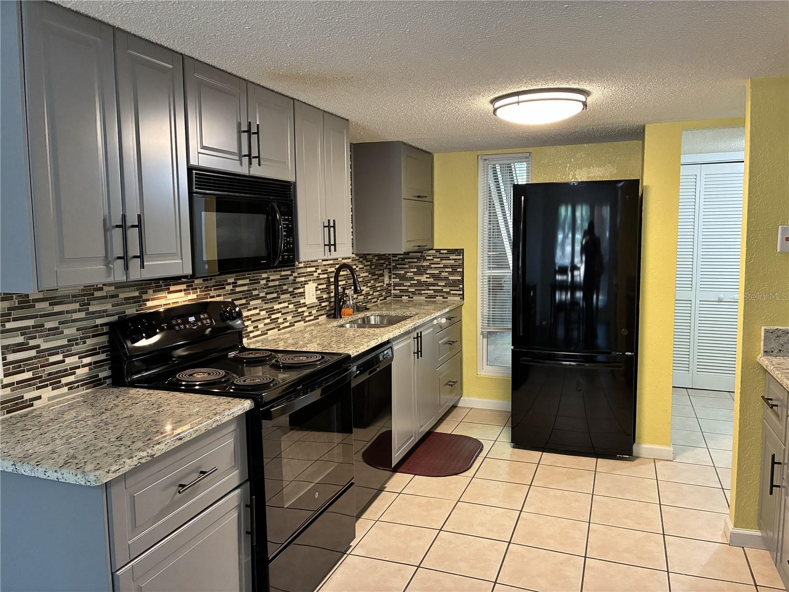 CREEKS EDGE CONDO - Residential Lease