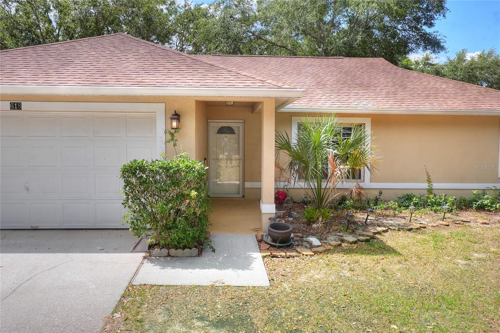 618 MEADOW PARK DRIVE