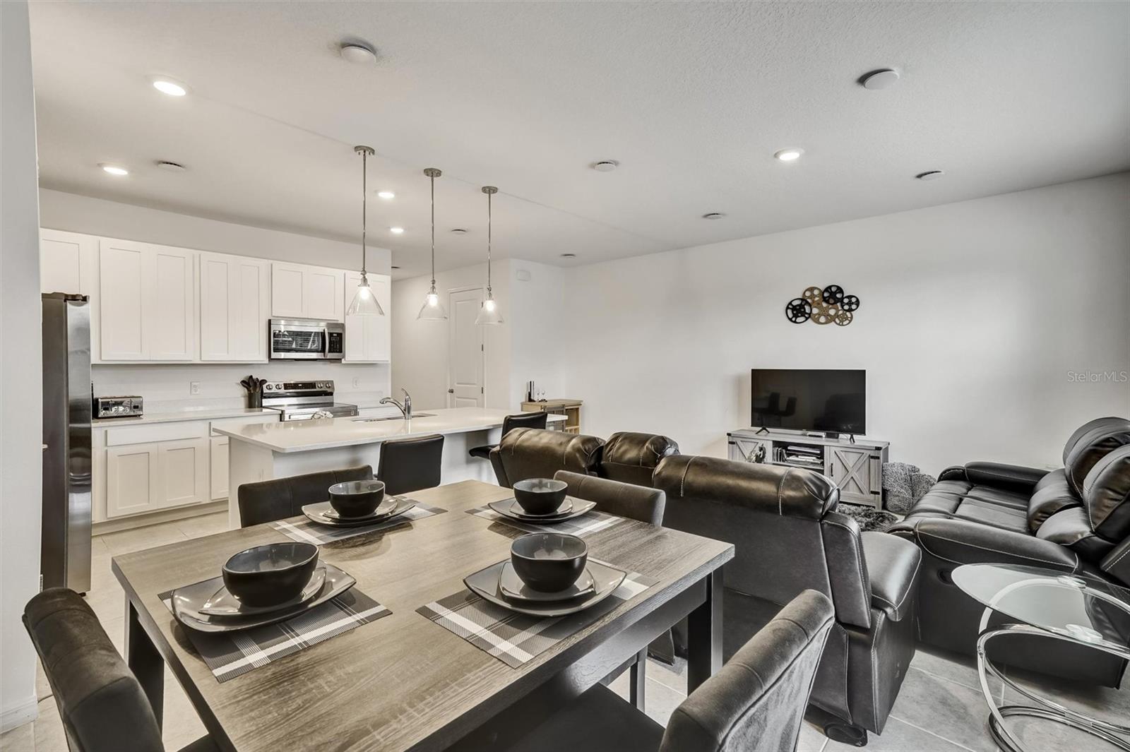 FESTIVAL PH 5 - Residential