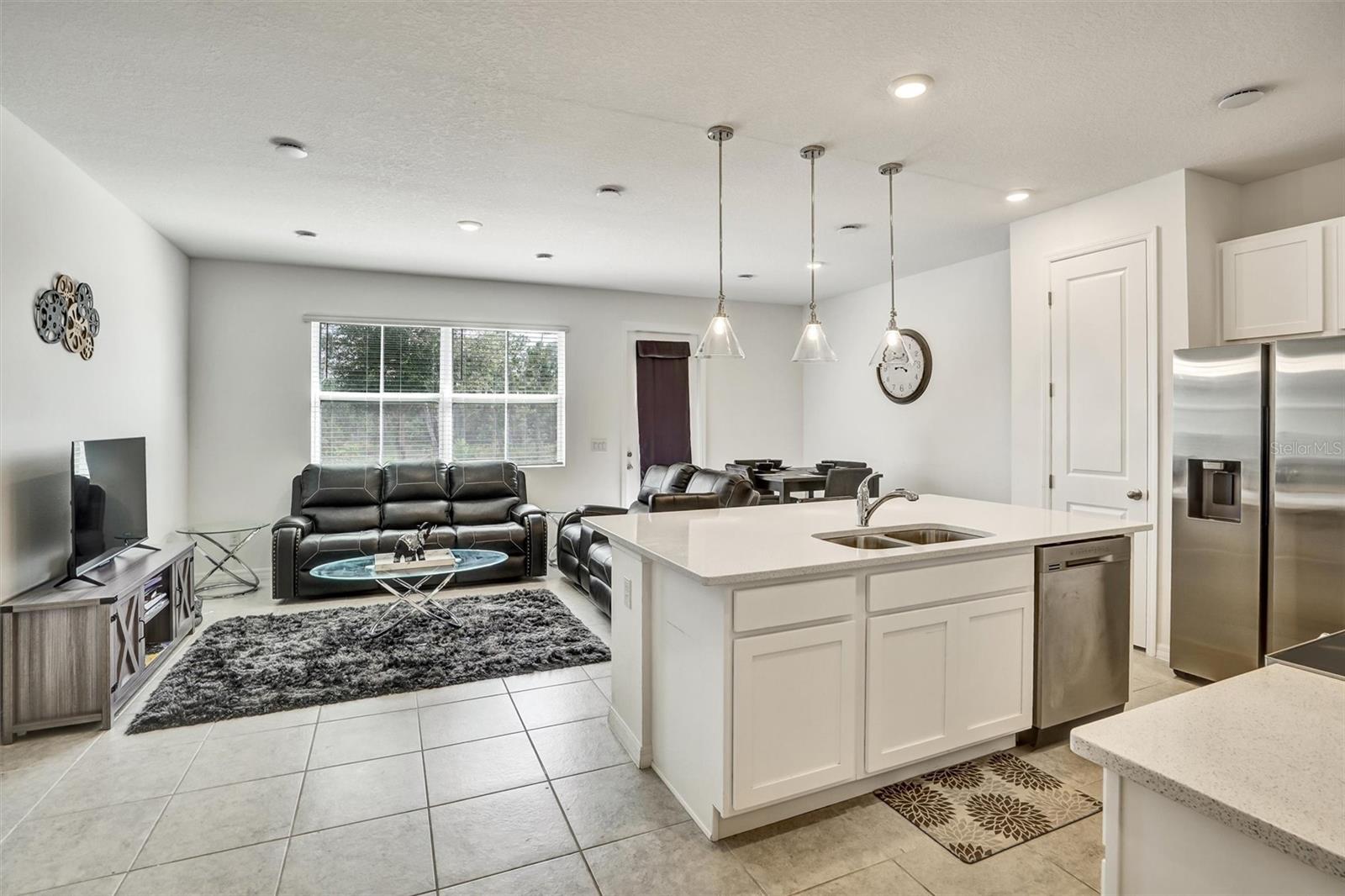 FESTIVAL PH 5 - Residential