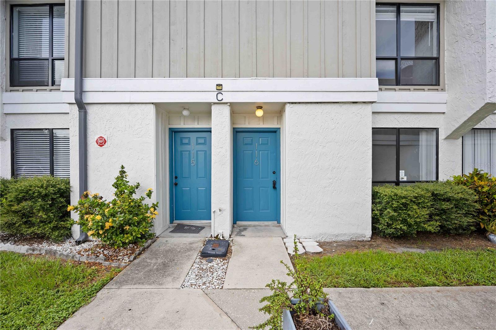 Nestled in the vibrant Beneva Ridge community of Sarasota, this charming two-story end-unit condo offers a bright and airy layout with modern updates, including fresh paint, updated appliances, and a private fenced-in patio perfect for relaxing or entertaining. Enjoy the convenience of in-unit laundry, ample storage, and access to fantastic community amenities like a heated pool, tennis courts, and a newly renovated clubhouse. Ideally situated near top-rated schools, pristine beaches, and downtown Sarasota’s lively dining and arts scene, this move-in-ready gem is an excellent choice for first-time buyers, retirees, or investors seeking a low-maintenance lifestyle in a prime location.
