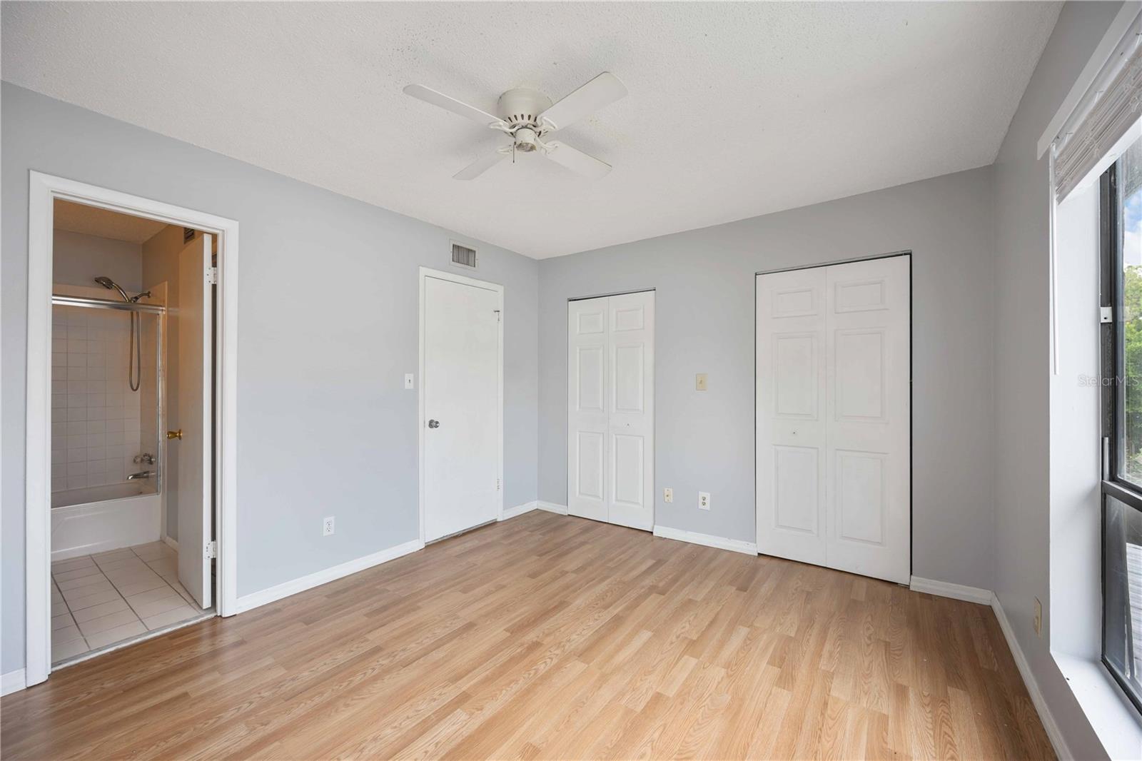 BENEVA RIDGE - Residential Lease