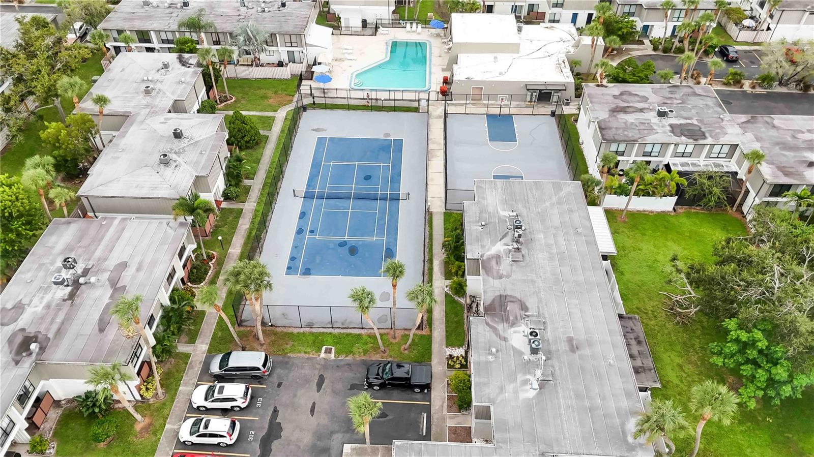 BENEVA RIDGE - Residential Lease