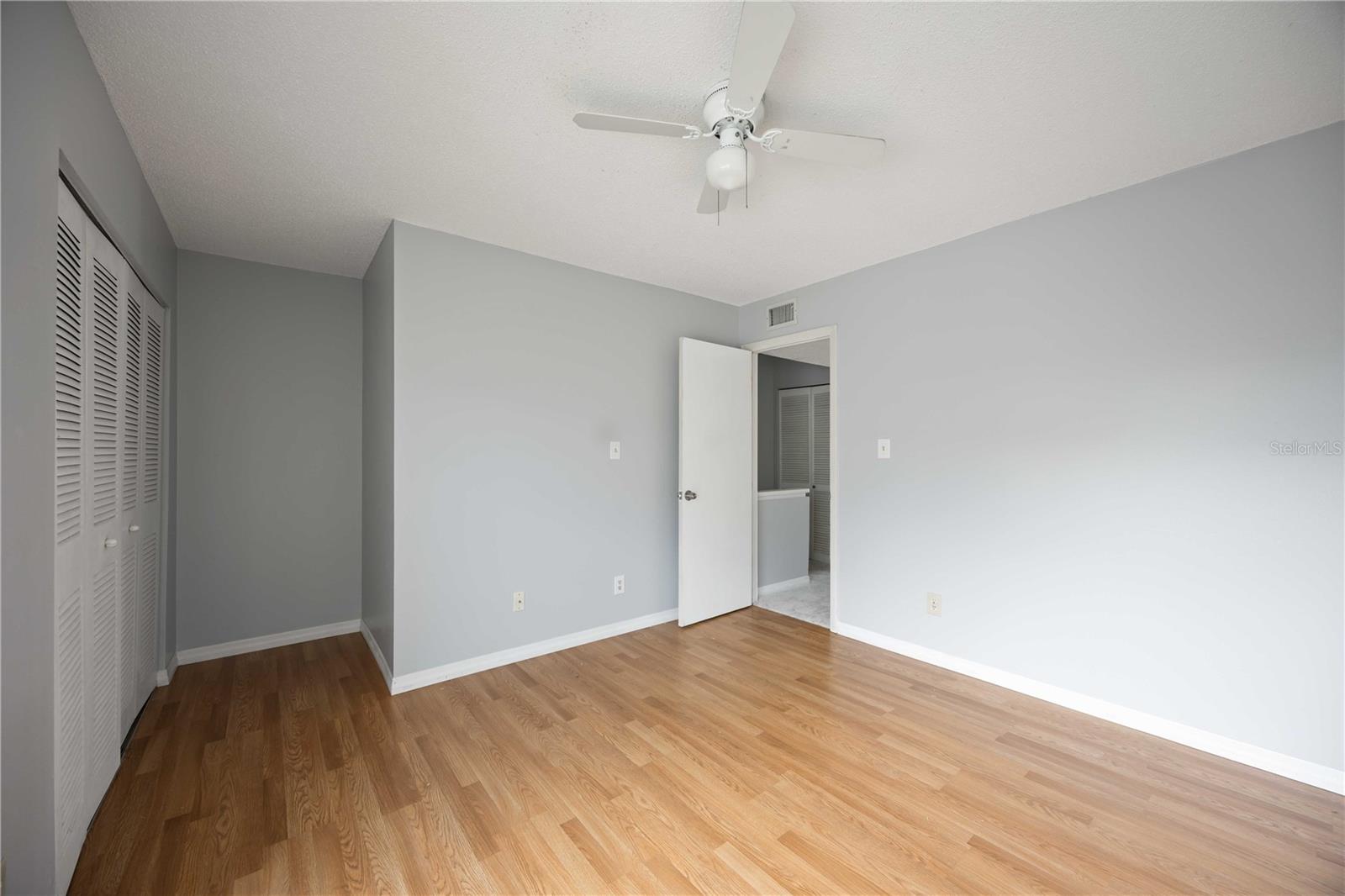 BENEVA RIDGE - Residential Lease