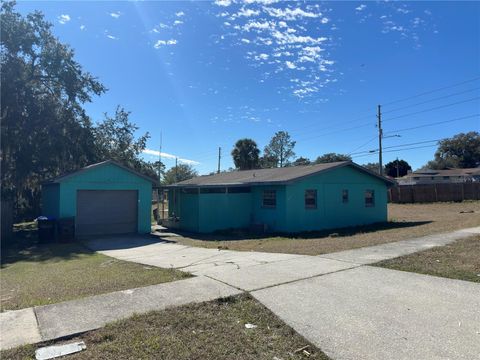 Photo of 6262 Kaieteur Lane, Orlando, FL 32808 (MLS # O6378174)