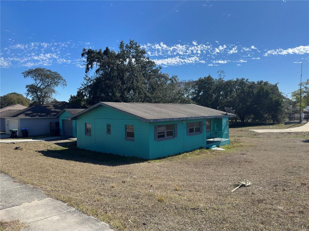 Photo of 6262 Kaieteur Lane, Orlando, FL 32808 (MLS # O6378174)