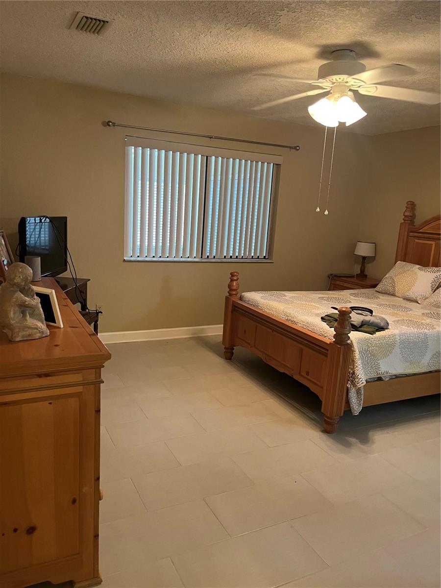 MOUNT DORA GOLF CLUB VIEW - Residential Lease