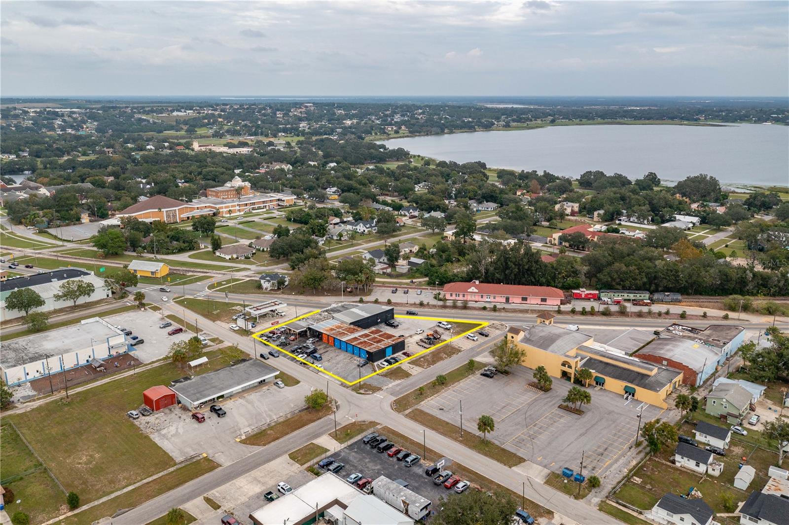 LAKE WALES - Commercial Sale